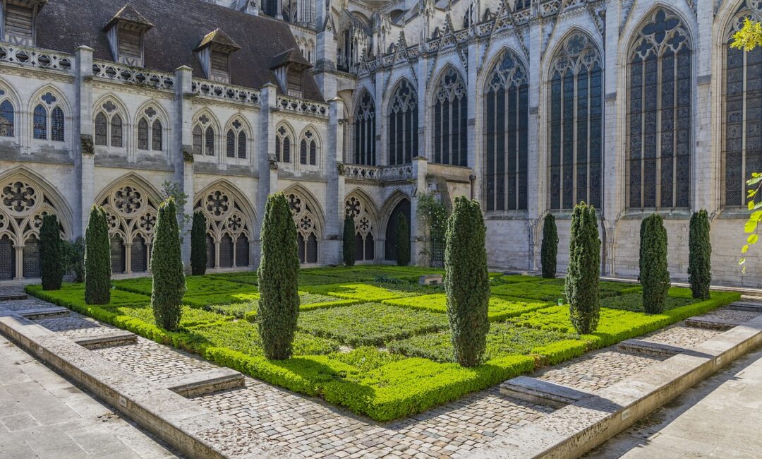 Voyage_culinaire,_historique_et_culturel:_Les_merveilles_à_voir_et_à_faire_à_Rouen_